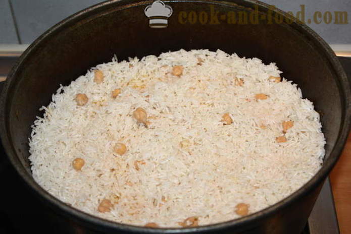 Pilaf with peas, chickpeas and chicken - how to cook pilaf with chickpeas, a step by step recipe photos