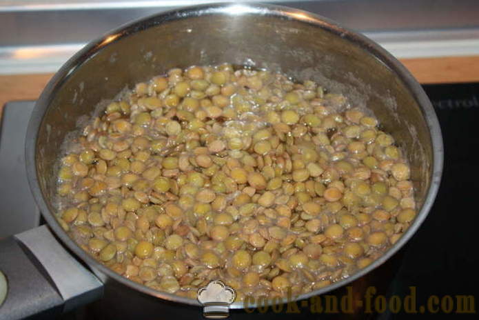 Green lentils in a creamy sauce - how to cook a delicious green lentils, a step by step recipe photos