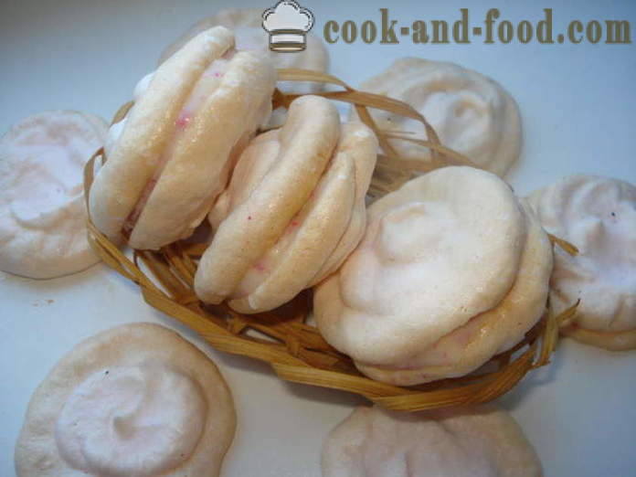 Colored home makaruns stuffed with coconut - makaruns how to cook at home, step by step recipe photos