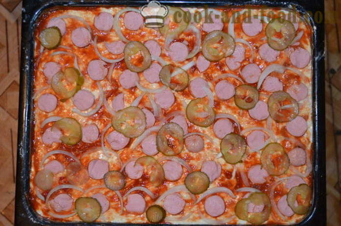 Outdoor pizza pie - how to cook a pizza-pie, a step by step recipe photos