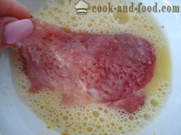 Juicy pork chops in batter - how to make a soft and juicy pork chop in the pan, a step by step recipe photos