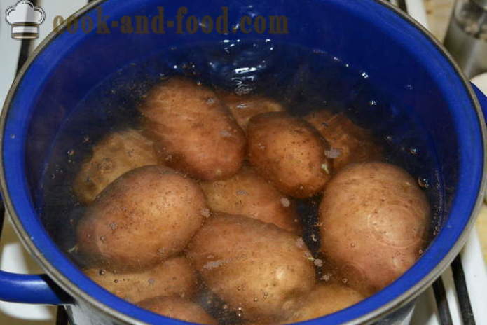 Boiled potatoes in their skins for a salad - how to cook potatoes in their skins in a saucepan, with a step by step recipe photos