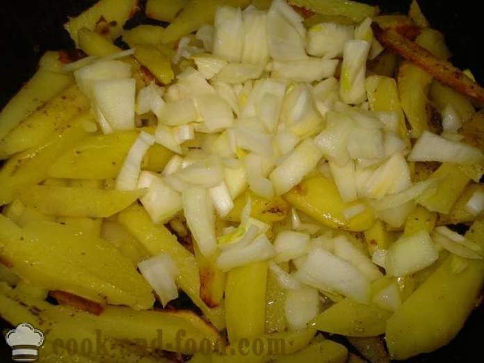Fried potatoes with onions - how to cook fried potatoes with onions in a frying pan, a step by step recipe photos