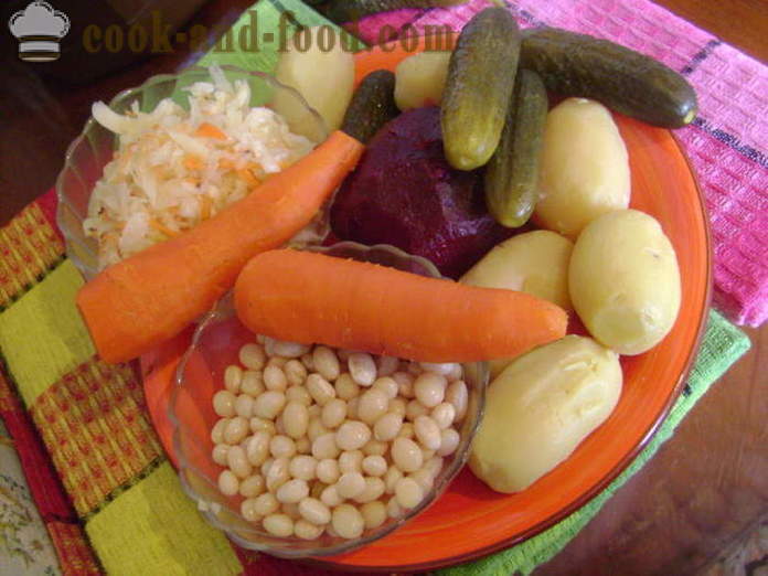Unusual salad with herring - how to make a vinaigrette with herring, cabbage and beans, with a step by step recipe photos