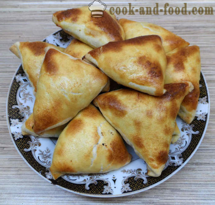 Unleavened dough for pies, dumplings. dumplings, strudel, Banjica, lasagna, samsa - how to prepare unleavened dough, a step by step recipe photos