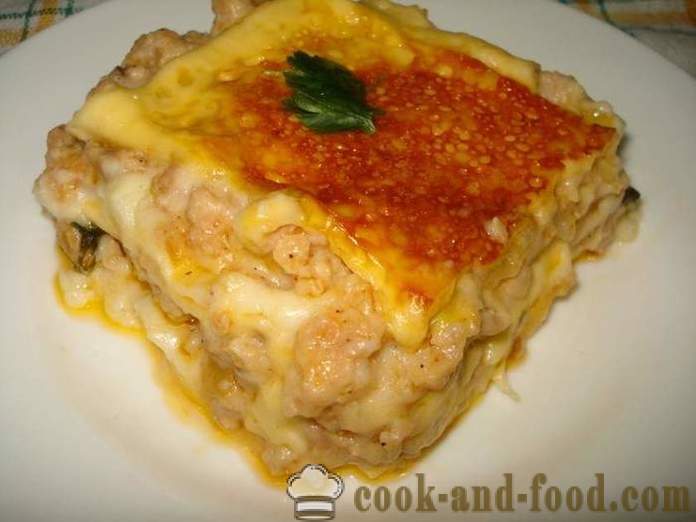 Fast Lasagna with minced chicken without test - how to cook lasagna without the test, step by step recipe photos