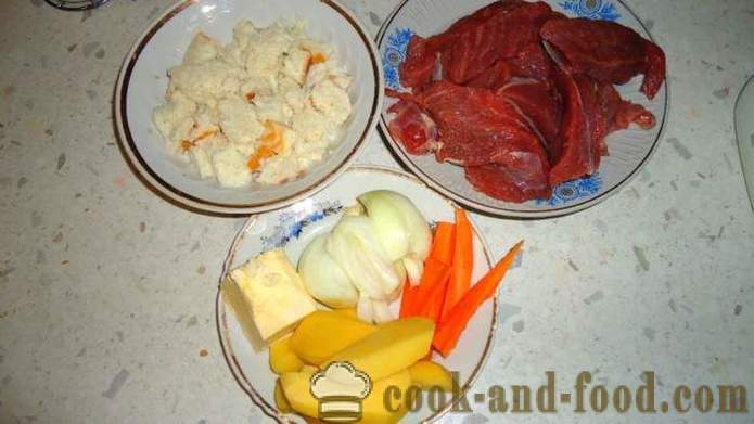 Dietary cutlets of veal with carrots and onions - how to cook a delicious veal cutlets, a step by step recipe photos