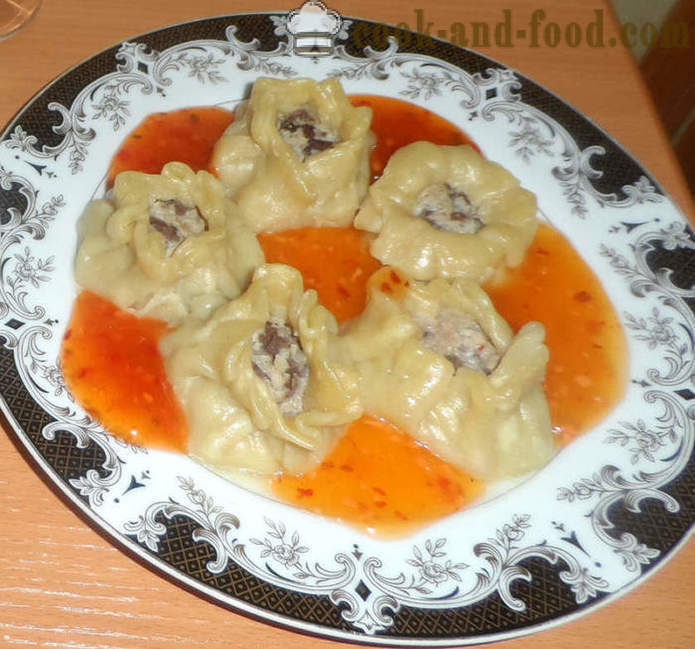 How to cook the dumplings in multivarka or mantovarke a couple of steps, the recipe with a photo