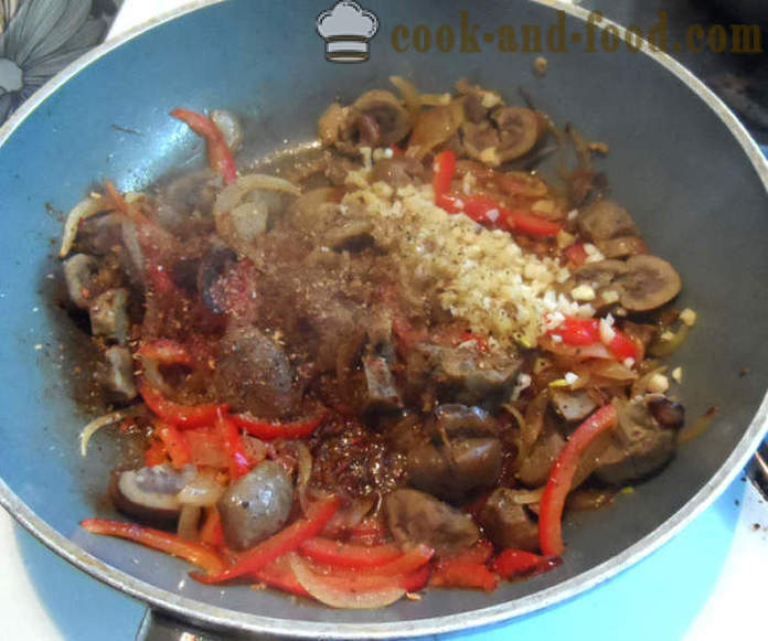 Kidney pork stewed in a sauce - how to cook pork kidneys odorless, tasty, with a step by step recipe photos
