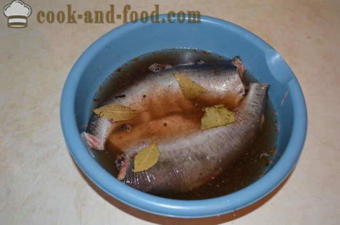 Pink salmon is salty - how quickly pickle pink salmon at home, step by step recipe photos