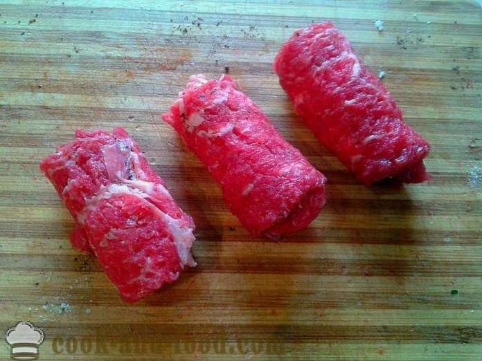 Meat rolls in the pan - how to cook meat rolls with stuffing, a step by step recipe photos