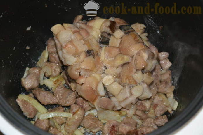 Pork with mushrooms in multivarka like goulash - how to cook pork with mushrooms in multivarka, step by step recipe photos