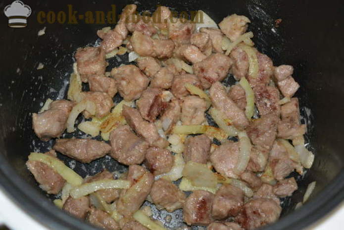 Pork with mushrooms in multivarka like goulash - how to cook pork with mushrooms in multivarka, step by step recipe photos