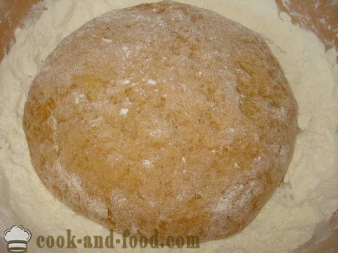 Ginger-honey dough for the gingerbread and gingerbread house - how to make the dough for the gingerbread, step by step recipe photos