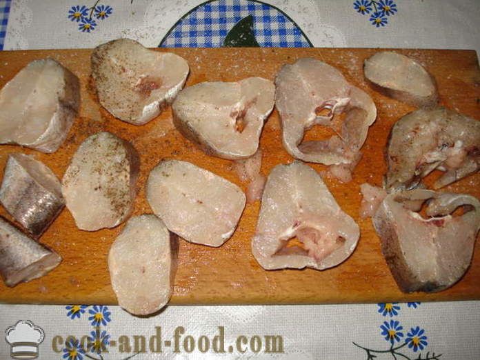 Fried hake in batter - like roast hake in batter, with a step by step recipe photos