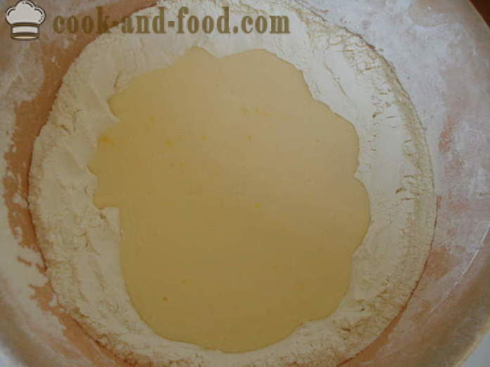 Cuddly dough for dumplings on kefir - how to prepare the dough for dumplings steamed, with a step by step recipe photos