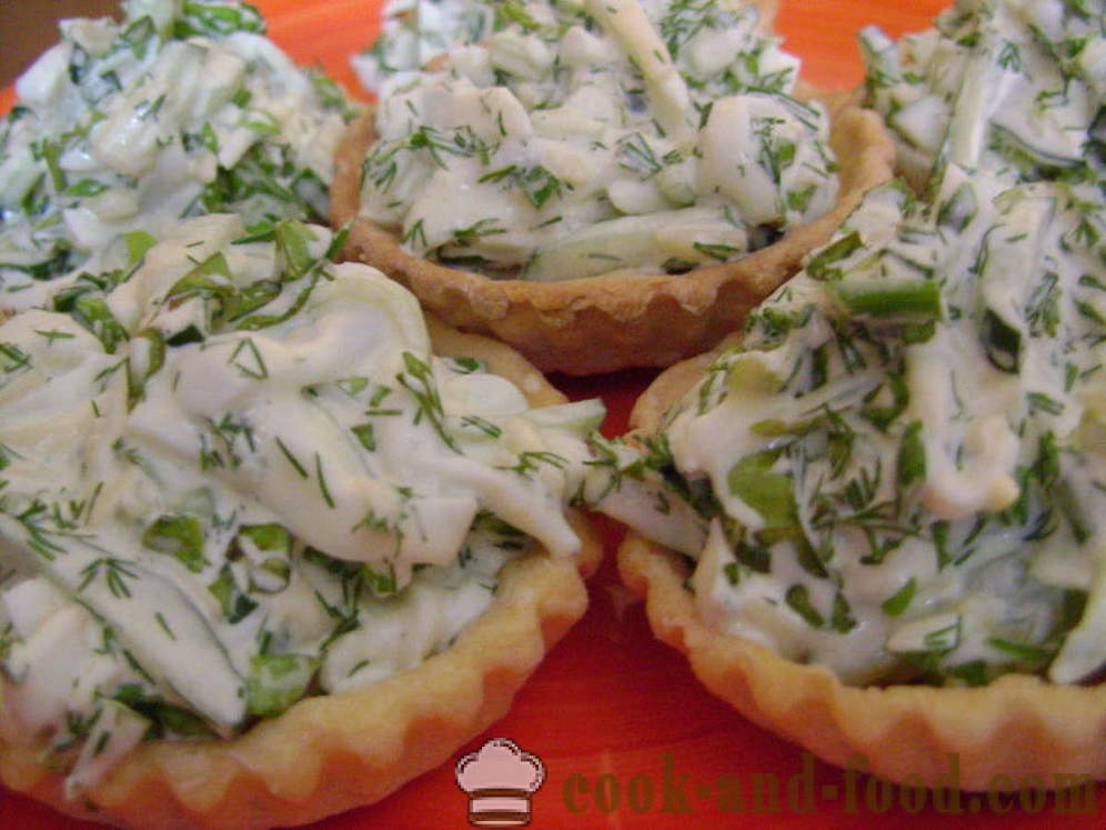 Tartlet with squid - how to cook delicious tartlets stuffed with squid, a step by step recipe photos
