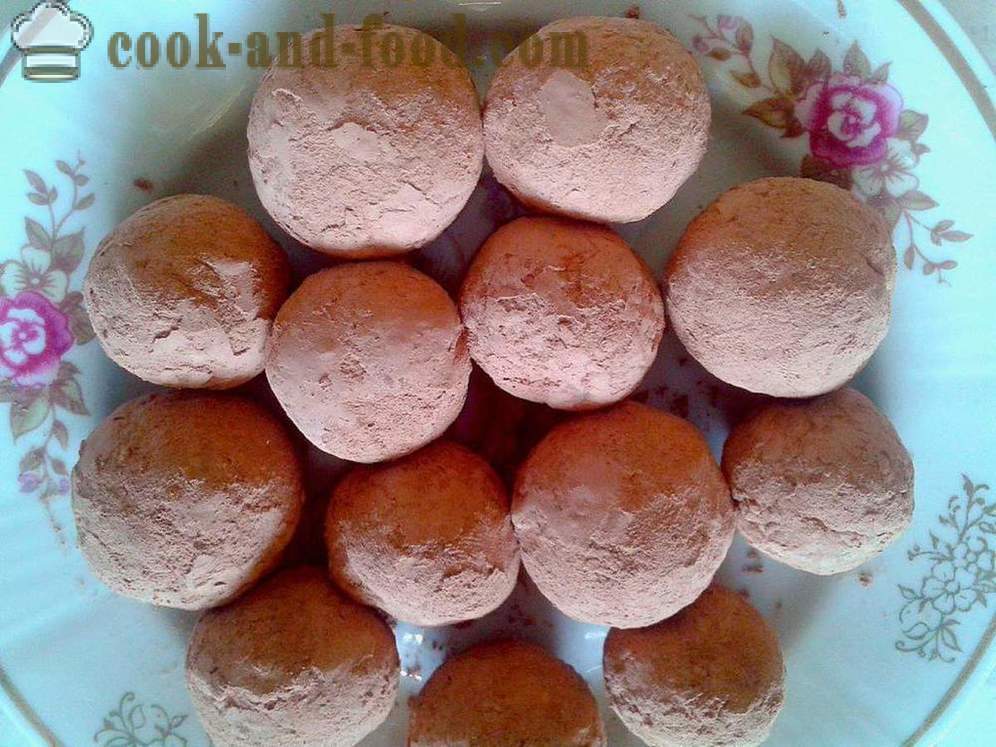 Cheese balls with cookies - how to cook a dessert of cheese without baking, step by step recipe photos