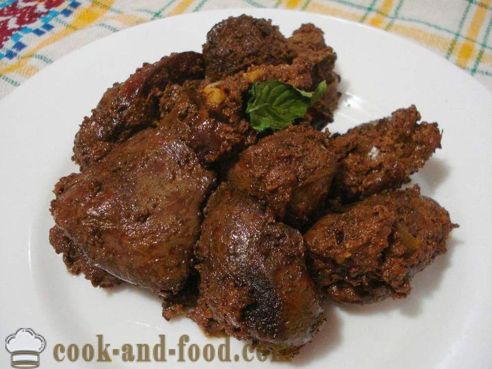 Delicious chicken liver in sour cream with onions in a pan - how to cook chicken liver in sour cream, a step by step recipe photos