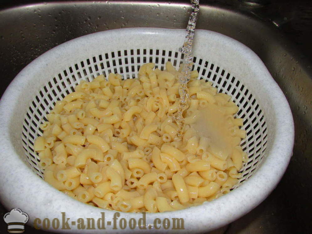 Pasta nautically with sausage in a frying pan - how to cook tasty pasta with sausage, a step by step recipe photos