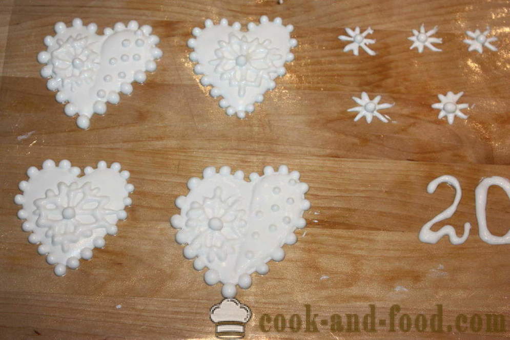 Royal icing for cakes - how to make icing for cakes at home, step by step recipe photos