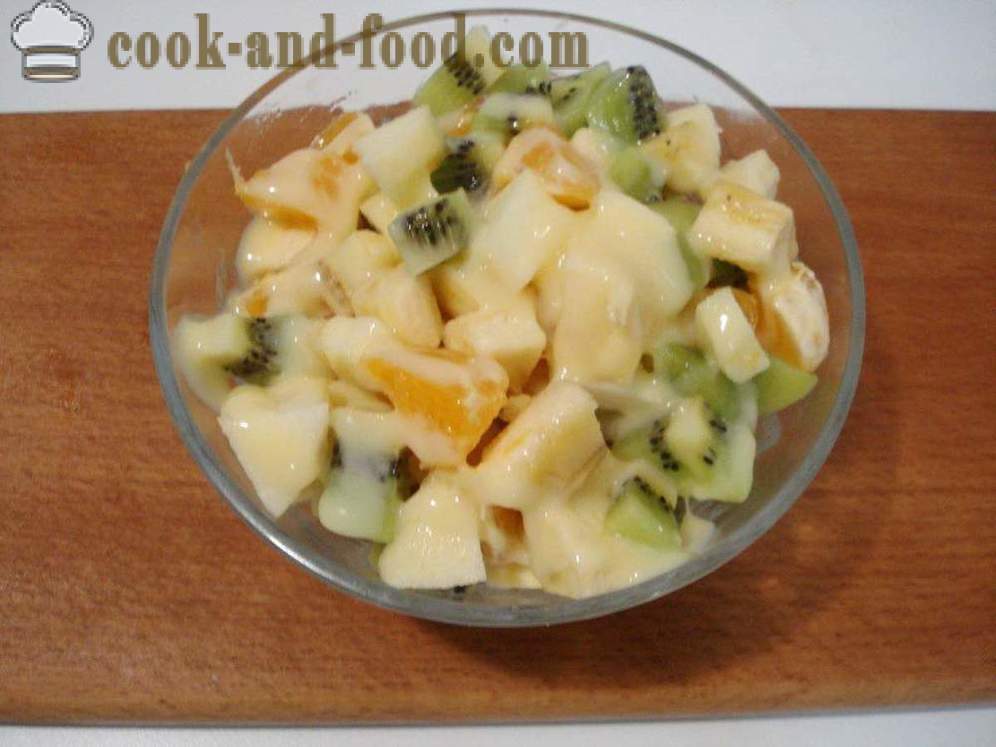 A simple fruit salad with condensed milk - how to make a fruit salad, a step by step recipe photos