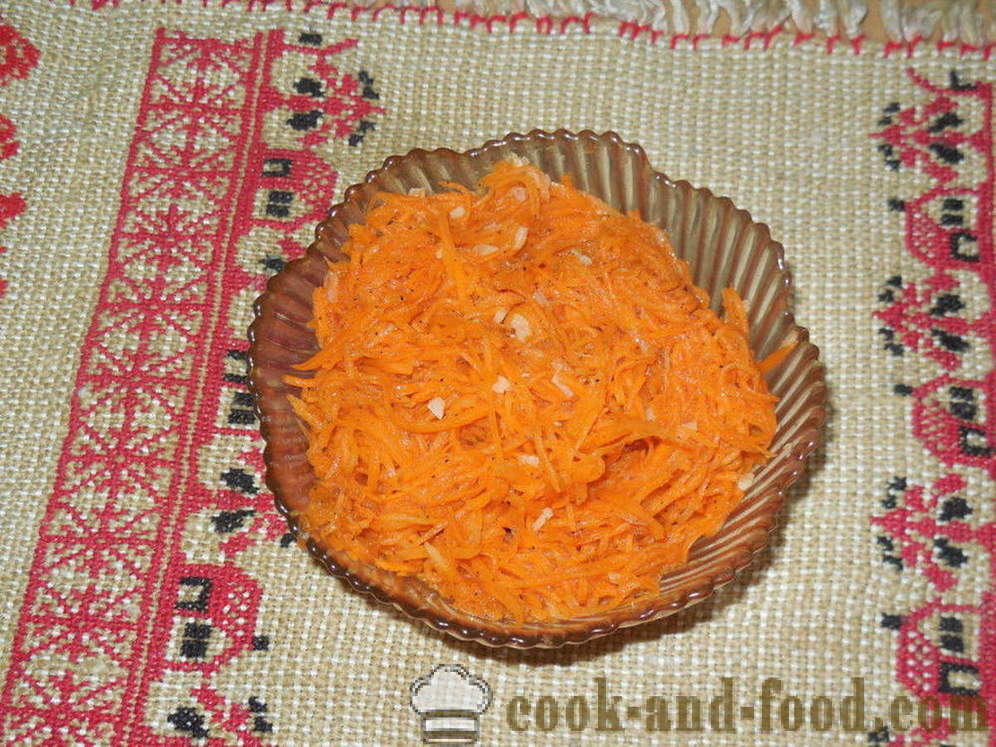 Carrots in Korean - how to cook carrots in Korean at home, step by step recipe photos