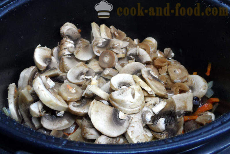 Chicken hearts with mushrooms in multivarka - how to cook chicken hearts with mushrooms, a step by step recipe photos