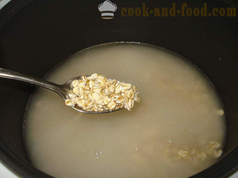 Oatmeal on the water in multivarka - how to cook oatmeal multivarka, step by step recipe photos