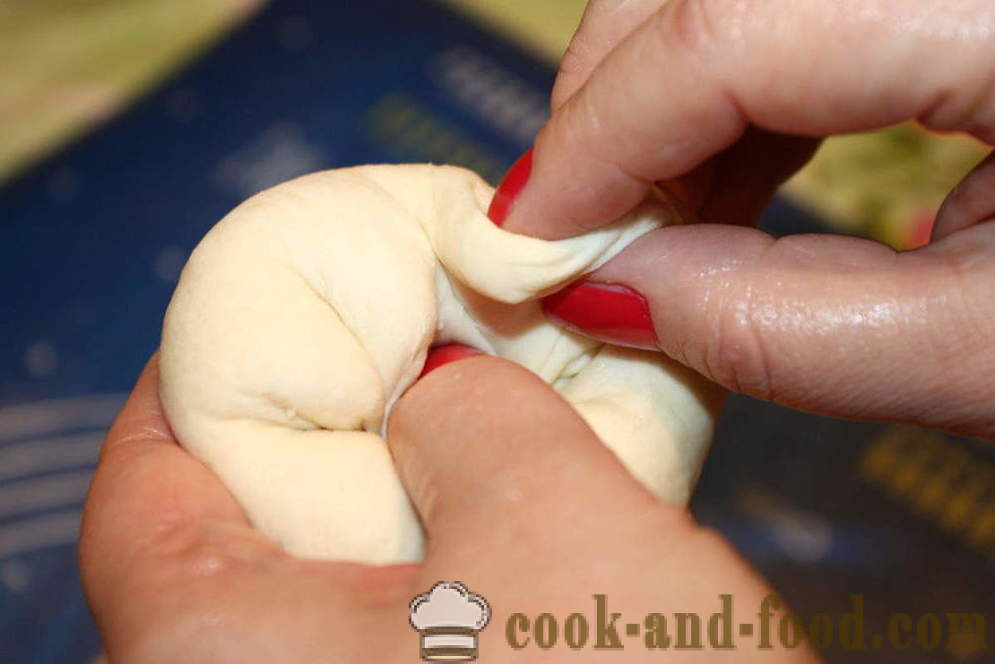 Delicious buns for hamburgers in McDonald's - how to bake buns for hamburgers at home, step by step recipe photos