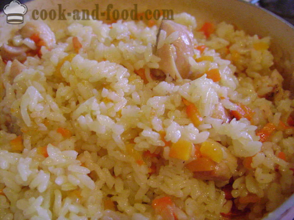 Pilaf with chicken in a pan - how to cook risotto with chicken, a step by step recipe photos
