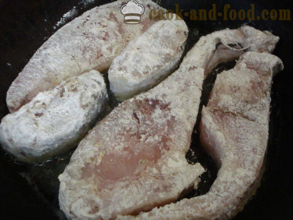 Carp fried in a pan - how to cook delicious fried carp, a step by step recipe photos