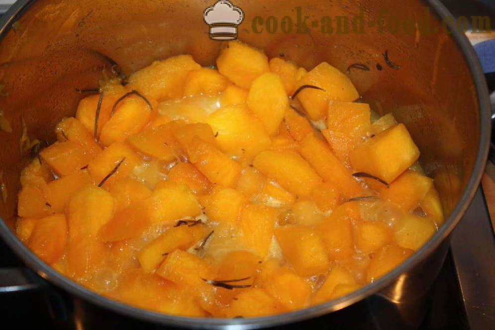 Cream of pumpkin with meatballs - how to cook soup puree of pumpkin, a step by step recipe photos