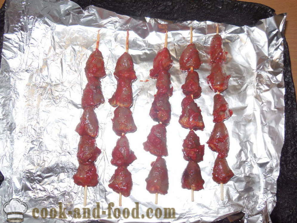 Shish kebab on skewers of chicken hearts - how to cook delicious kebabs of chicken hearts, a step by step recipe photos