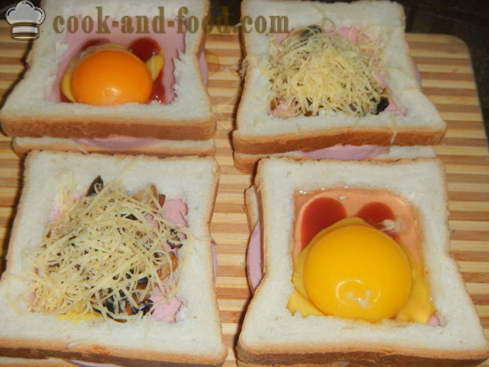 Hot sandwiches with egg in the oven - how to make a hot sandwich with egg, sausage and mushrooms, a step by step recipe photos