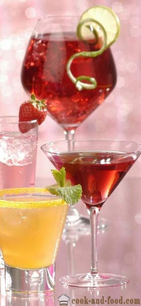 2017 New Year's drinks and festive cocktails on the Year of the Rooster - alcoholic and non-alcoholic