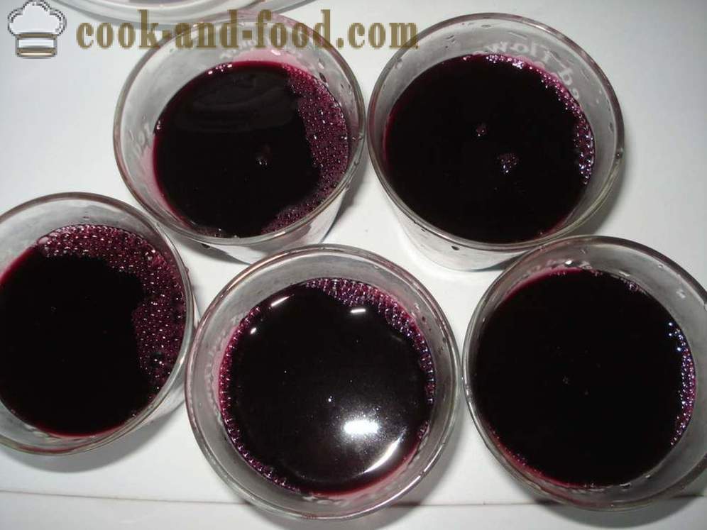 Grape jelly with gelatin - how to make jelly from grapes at home, step by step recipe photos