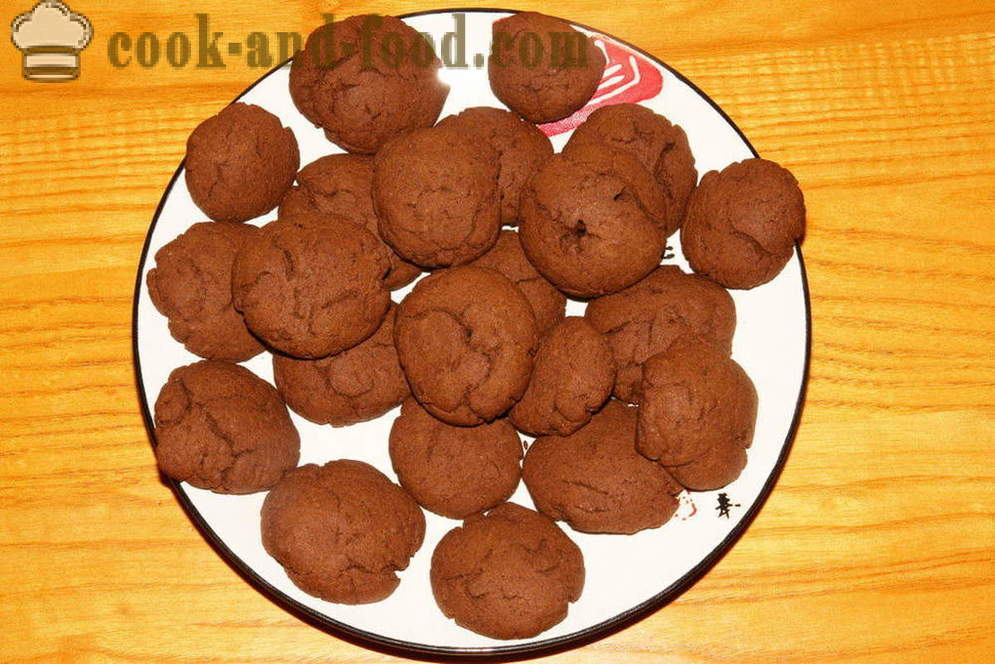 Quick and easy chocolate chip cookies - how to make chocolate chip cookies at home, step by step recipe photos