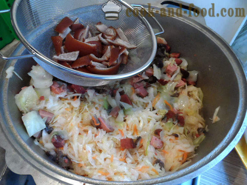 Bigus with cabbage, meat and mushrooms - how to cook properly Bigus, a step by step recipe photos