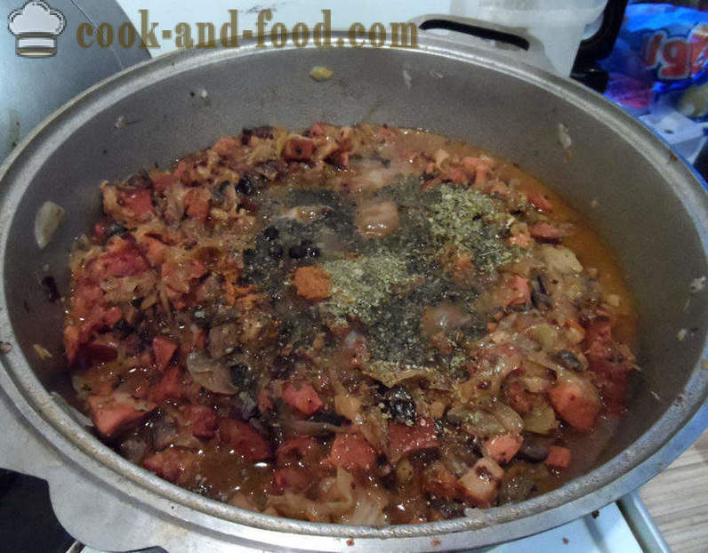 Bigus with cabbage, meat and mushrooms - how to cook properly Bigus, a step by step recipe photos