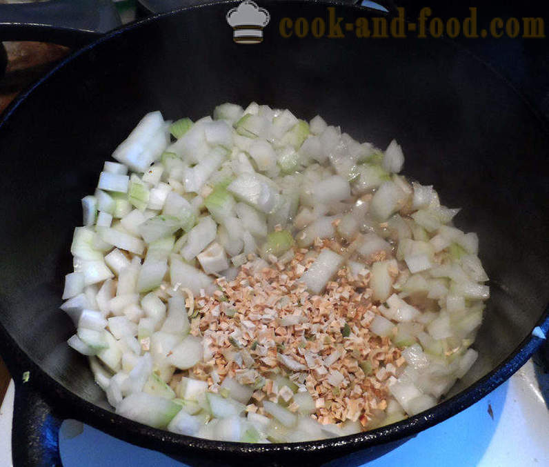 Bigus with cabbage, meat and mushrooms - how to cook properly Bigus, a step by step recipe photos