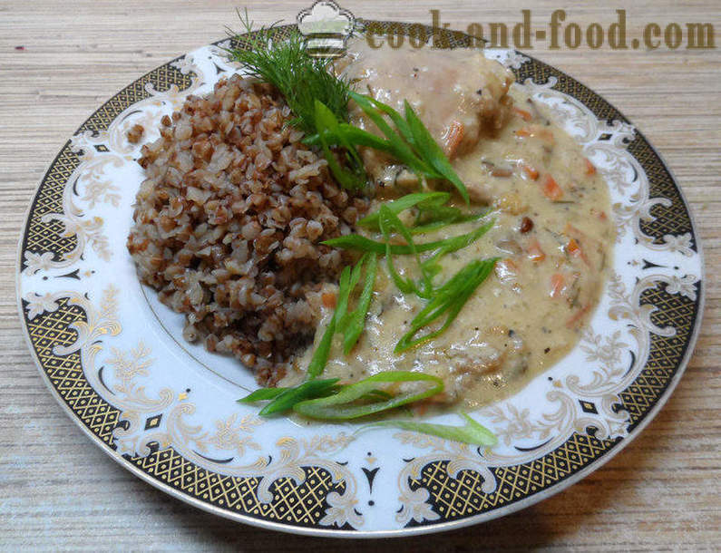 Chicken with mushrooms in cream sauce - how to cook chicken with mushroom sauce, a step by step recipe photos