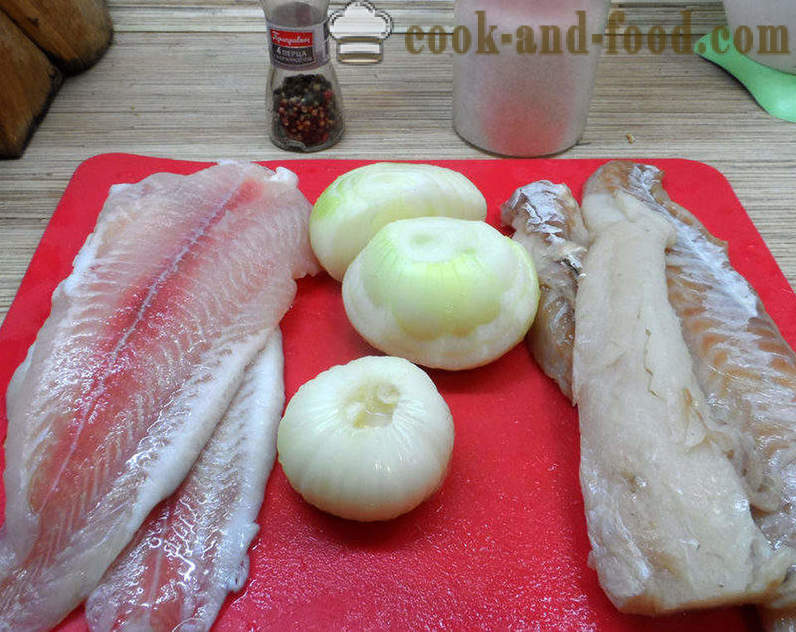 Pie with fish from yeast dough in the oven - how to cook a pie with fish, step by step recipe photos