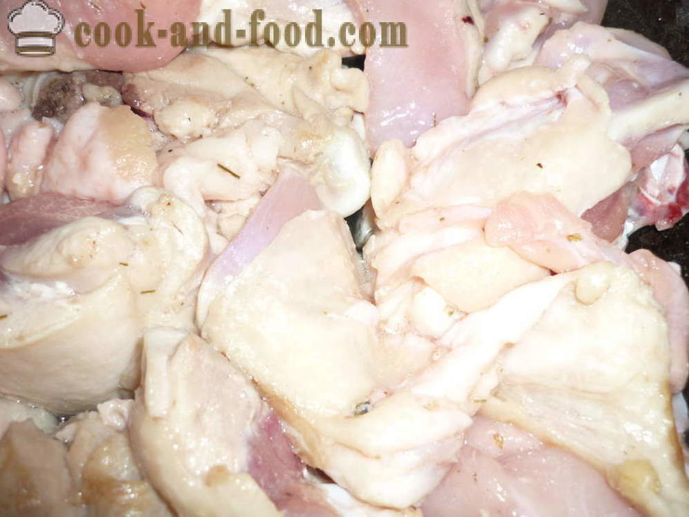 Braised chicken in tomato sauce - both delicious to cook chicken stew, a step by step recipe photos