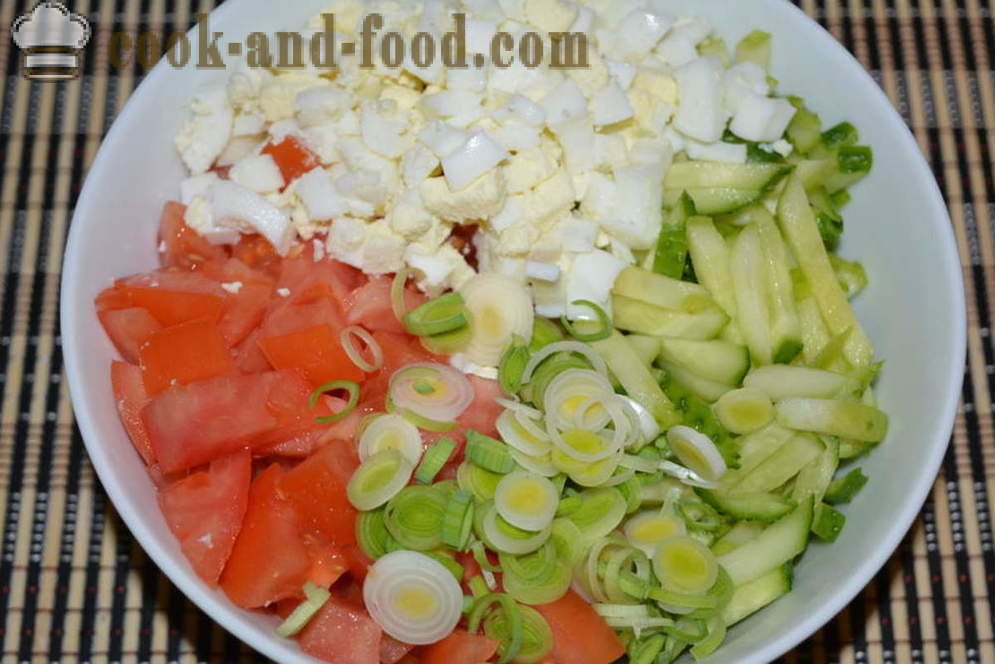 Simple salad of fresh cucumbers and tomatoes with egg and leek - how to cook vegetable salad with mayonnaise, a step by step recipe photos