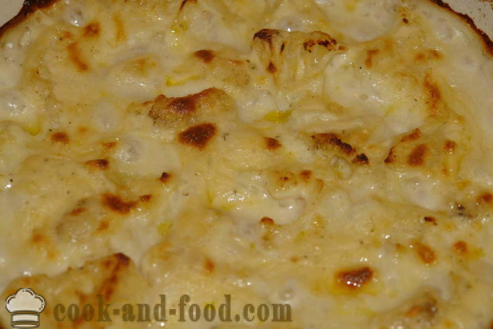 Cauliflower baked in the oven under the béchamel sauce - both delicious baked cauliflower in the oven, with a step by step recipe photos