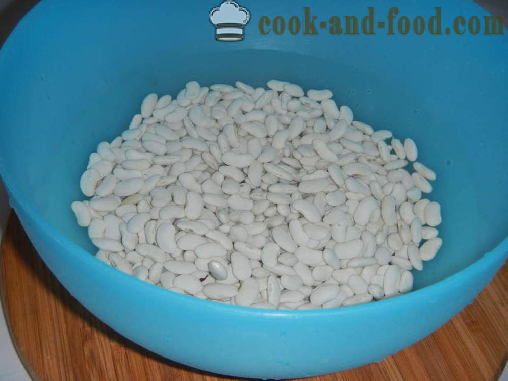 Lobio or baked beans in tomato sauce - how to cook lobio of beans, a step by step recipe photos