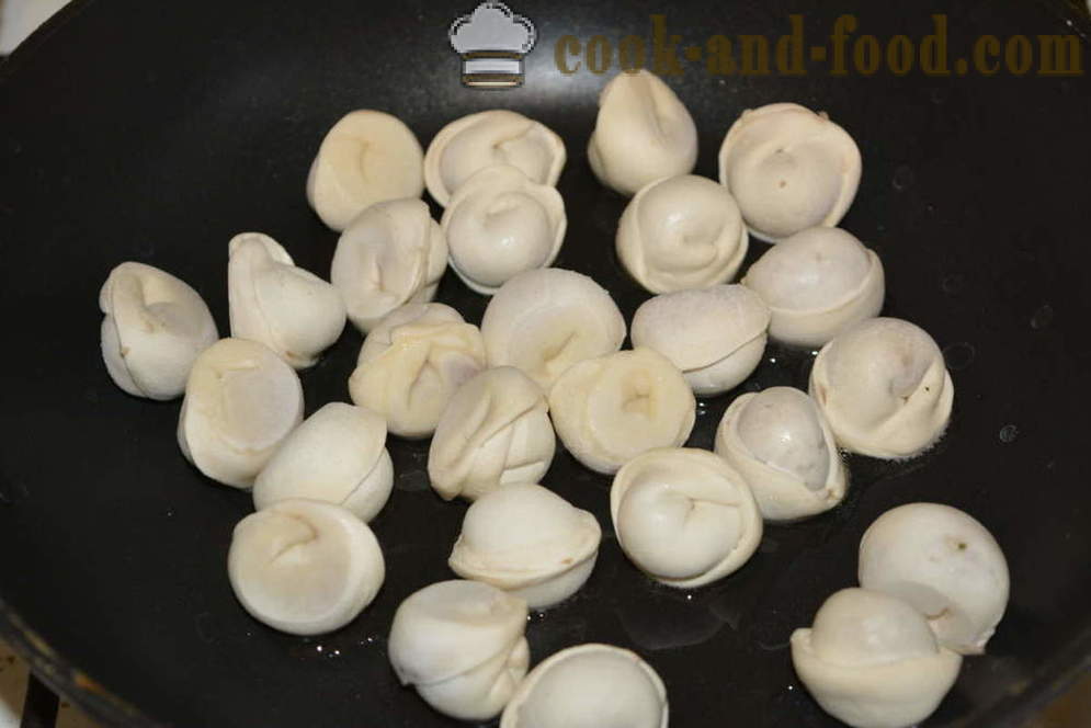 Step by step, how to fry frozen dumplings in the pan, recipe with photo