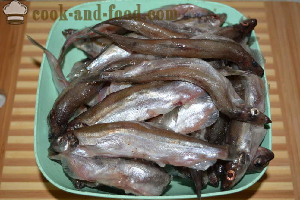 Capelin stew with onions in a frying pan - both tasty capelin cook in a frying pan, a step by step recipe photos