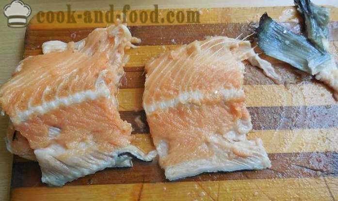 How to pickle ridges of red fish with a liquid smoke - a delicious recipe ridges salted salmon, with photos